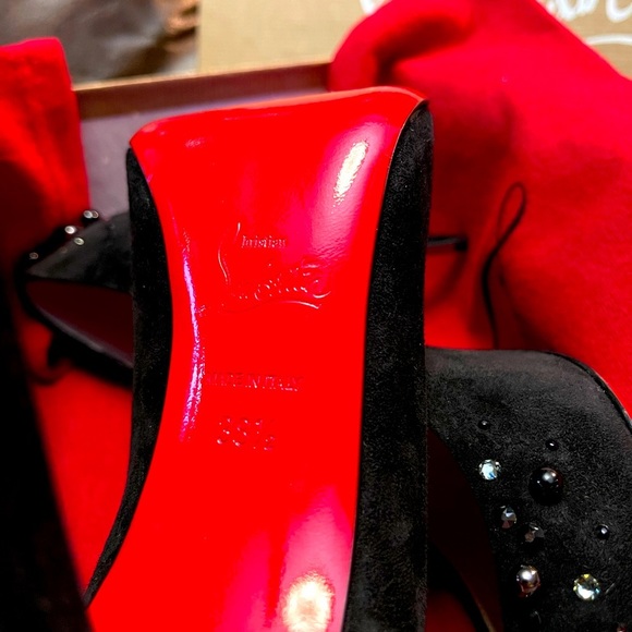 CHRISTIAN Louboutin, Pigalle Follies 100mm. Suede metallic studs & Strass EU38.5 - Picture 10 of 11